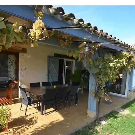 La Grange Du Pech Holiday home Lacour