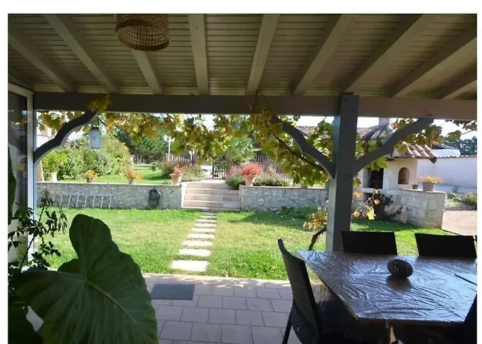 La Grange Du Pech Casa de Férias Lacour