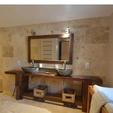 Grande Maison Avec Piscine Chauffee Privee En Quercy Σπίτι διακοπών *